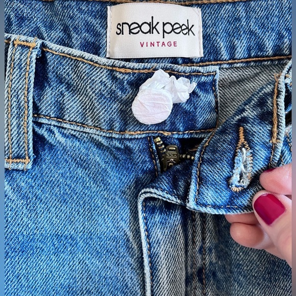 Sneak peek Francesca’s jeans - Picture 4 of 5